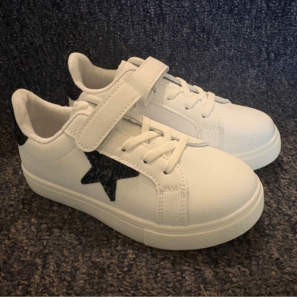 Kids White Velcro Sneakers with Black Star